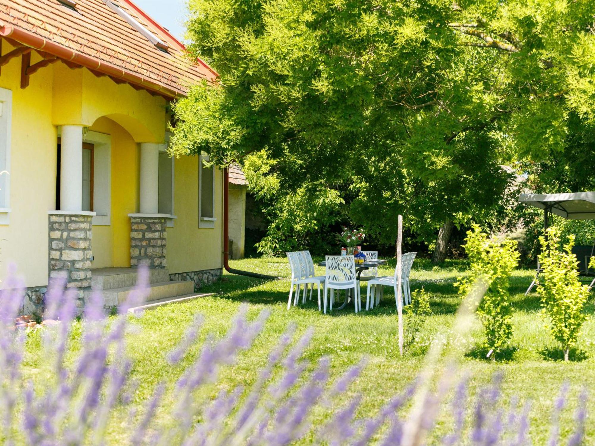 Holiday Home Golf Tee By Interhome Balatonudvari Eksteriør billede